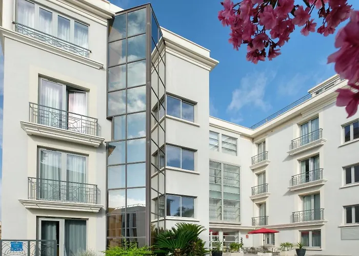 Western Journel Juan-les-pins 3* Antibes