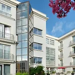 Western Journel Juan-les-pins 3* Antibes