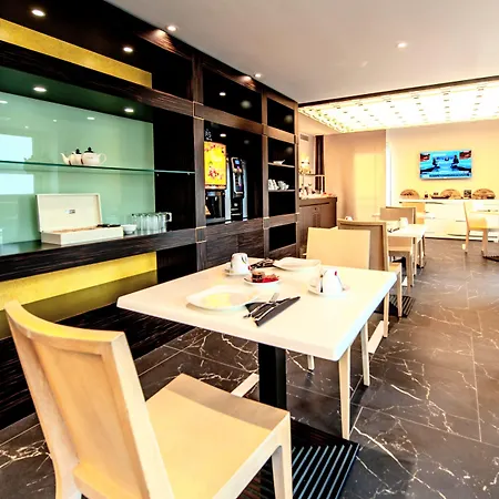 Ξενοδοχείο Western Journel Juan-les-pins Αντίμπ