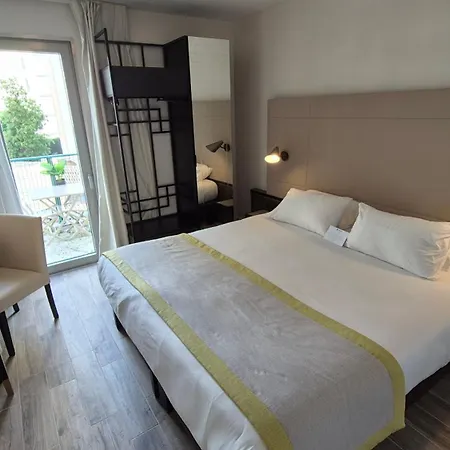 Best Western Journel Hôtel Antibes-Juan-les-Pins 3* Antibes