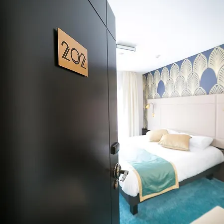 Western Journel Juan-les-pins 3*