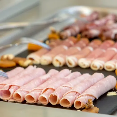 Western Journel Juan-les-pins Hotel 3*