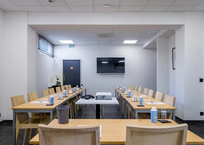 Western Journel Juan-les-pins Hotel Antibes