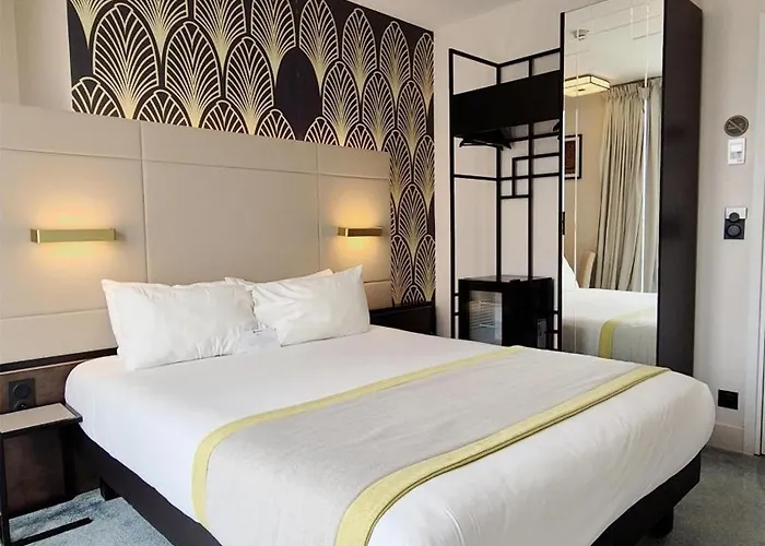 Western Journel Juan-les-pins 3* Антиб