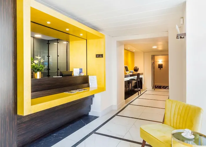 Western Journel Juan-les-pins Отель